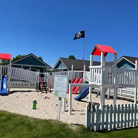 Kotwica - Domki Letniskowe Nad Morzem Hotel Dąbki