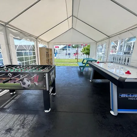 Hotel Kotwica - Domki Letniskowe Nad Morzem Dąbki